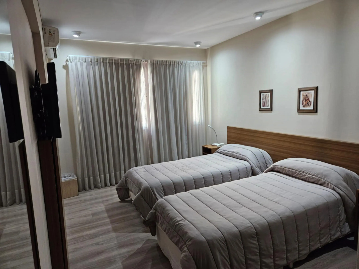 Foto - Dakar Hotel