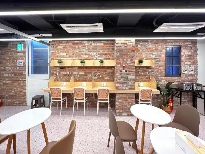 Foto - OYO Hostel Myeongdong 6