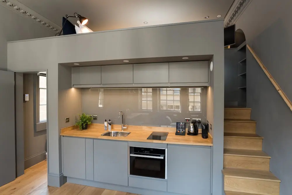 Photo - Hiding Space - Trim Street Apartments