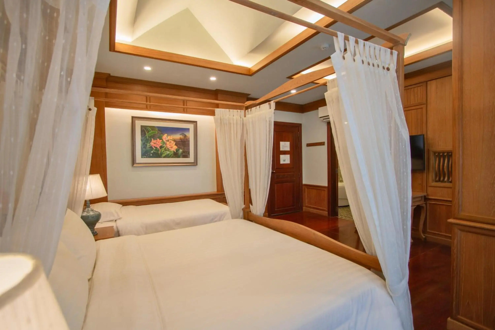 Photo - Rich Garden House Hotel