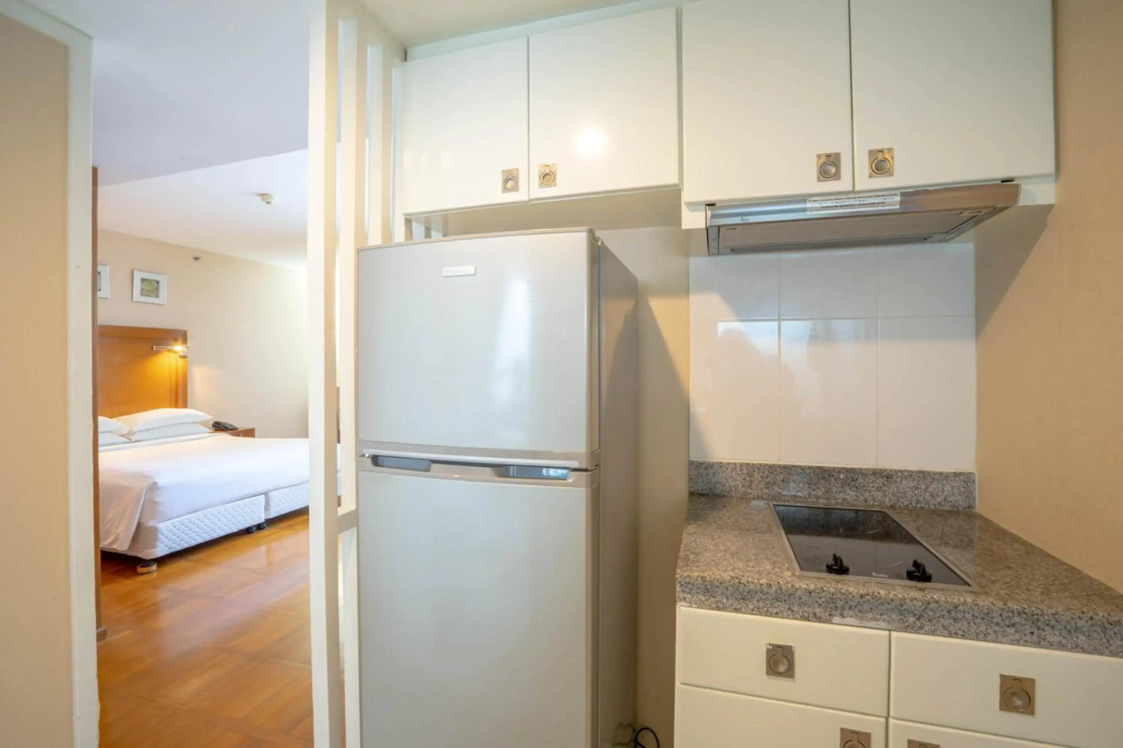 Photo - Oakwood Residence Sukhumvit Thonglor Bangkok