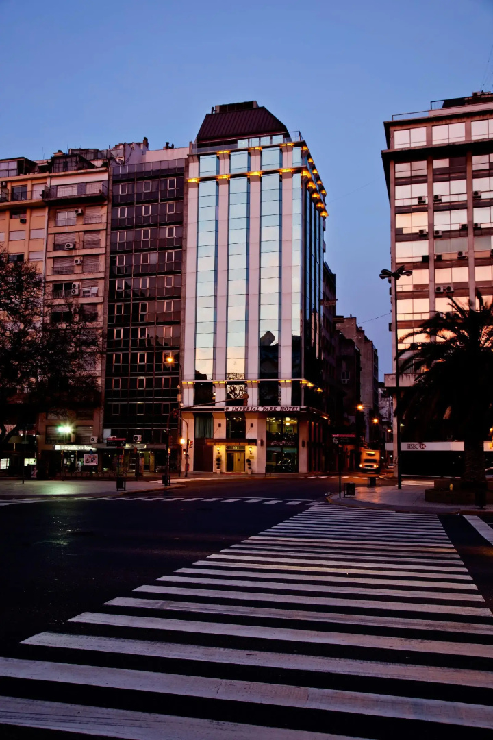 Photo - Imperial Park Hotel