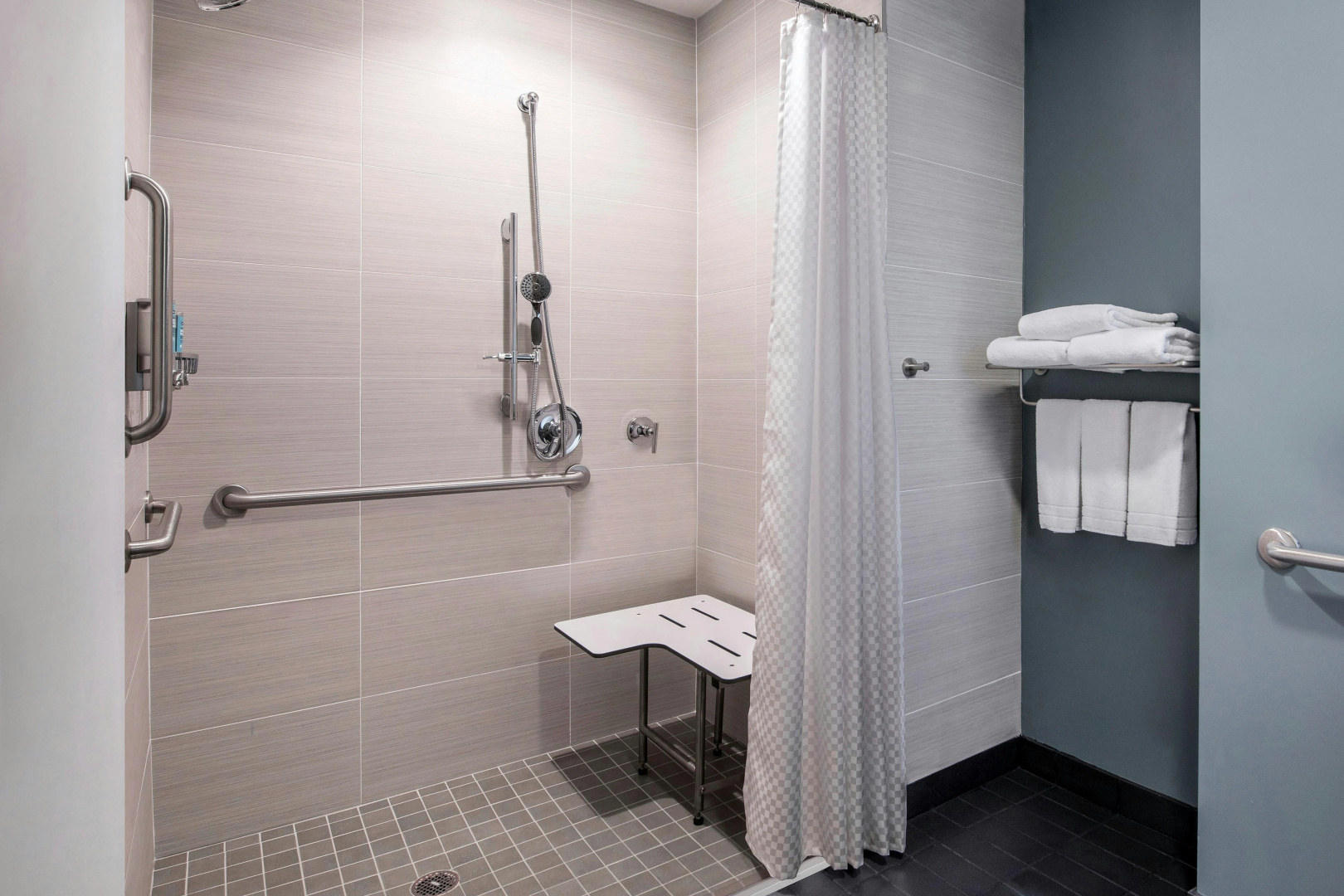 Photo - Aloft by Marriott Charlotte Ballantyne