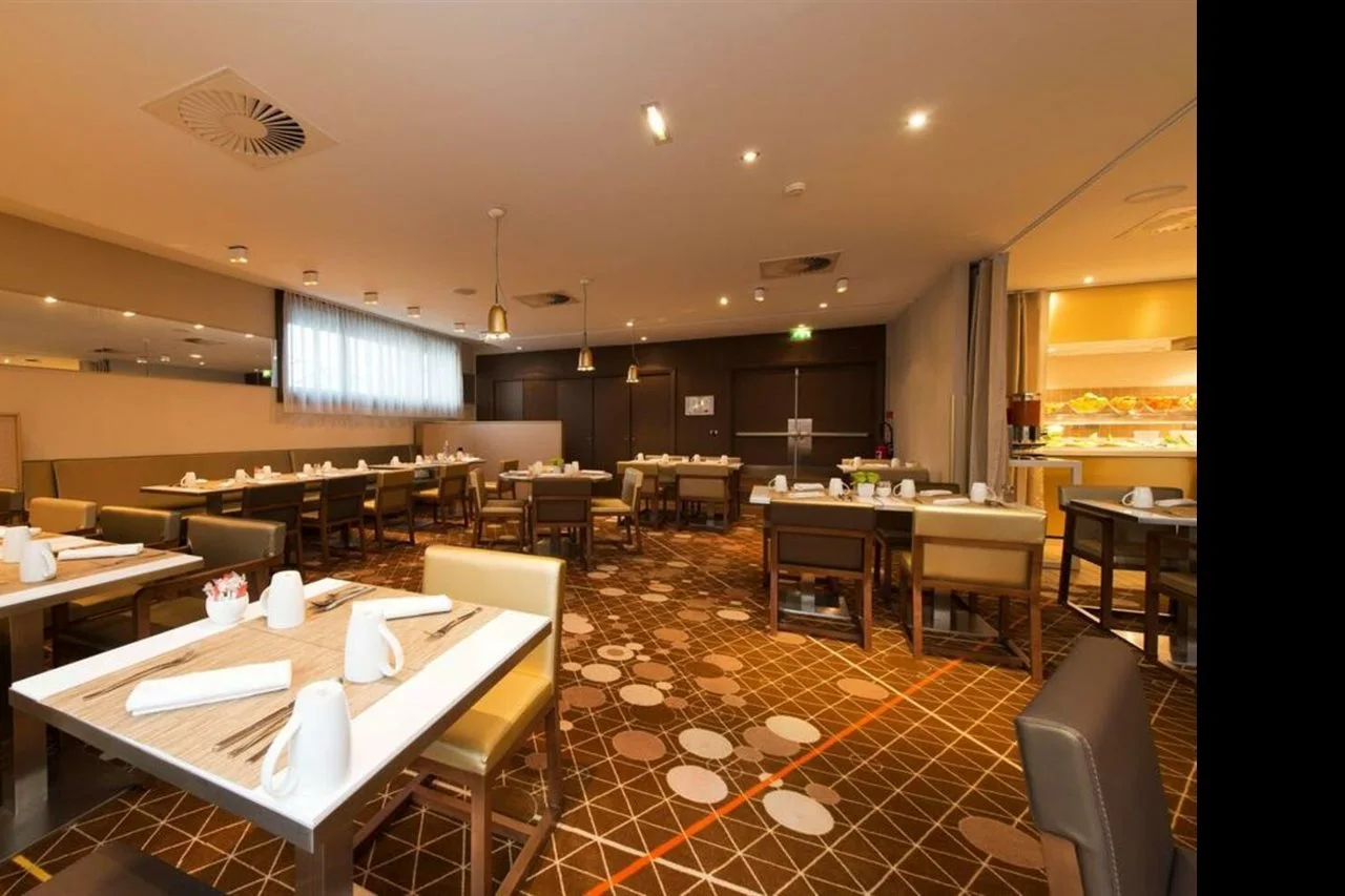 Photo - Hotel Palais de la Méditerranée Part of the Unbound Collection by Hyatt