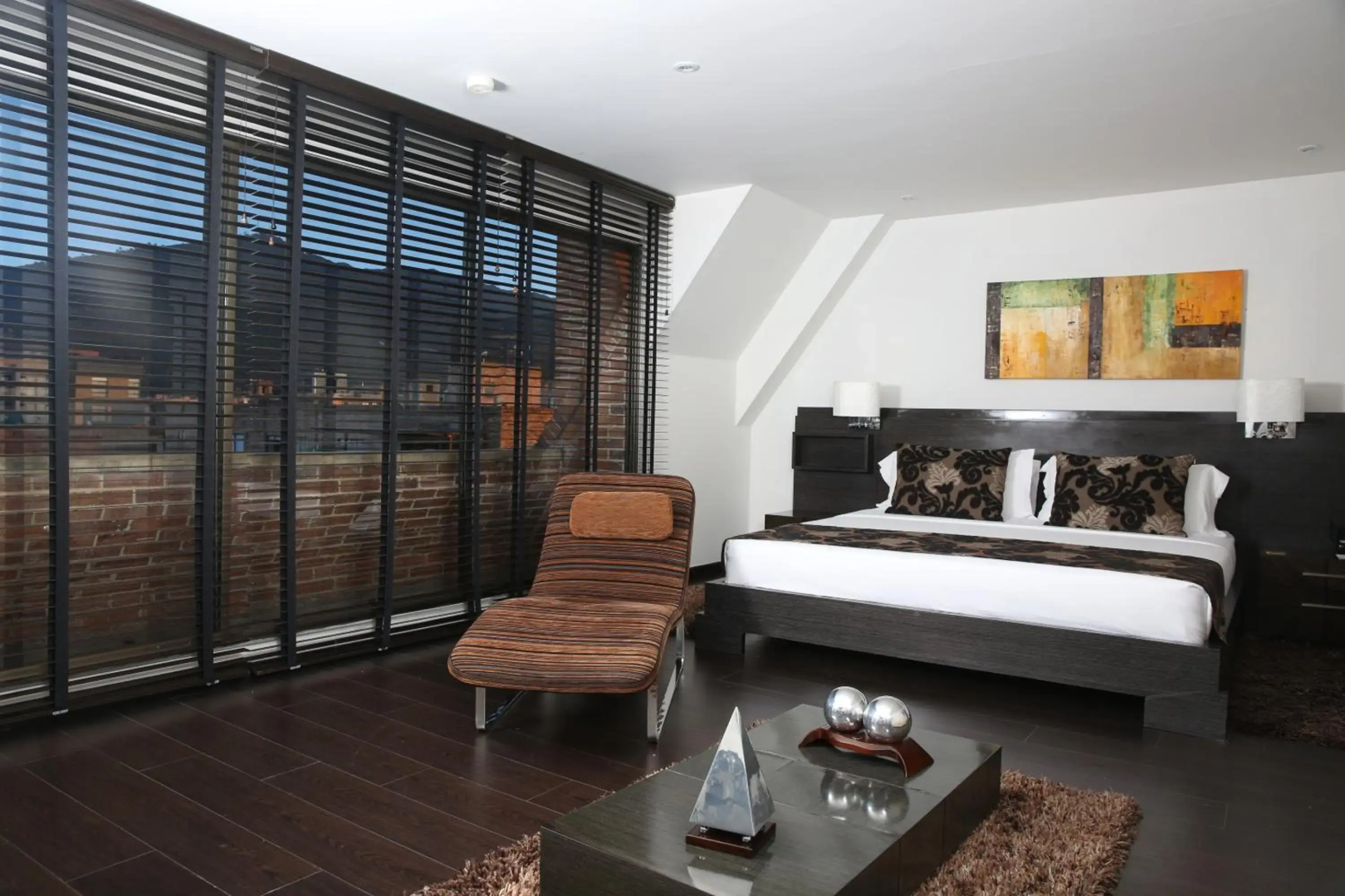 Photo - Hotel Suites 108