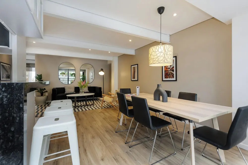 Foto - Nuevo Leon 155 by Wynwood House