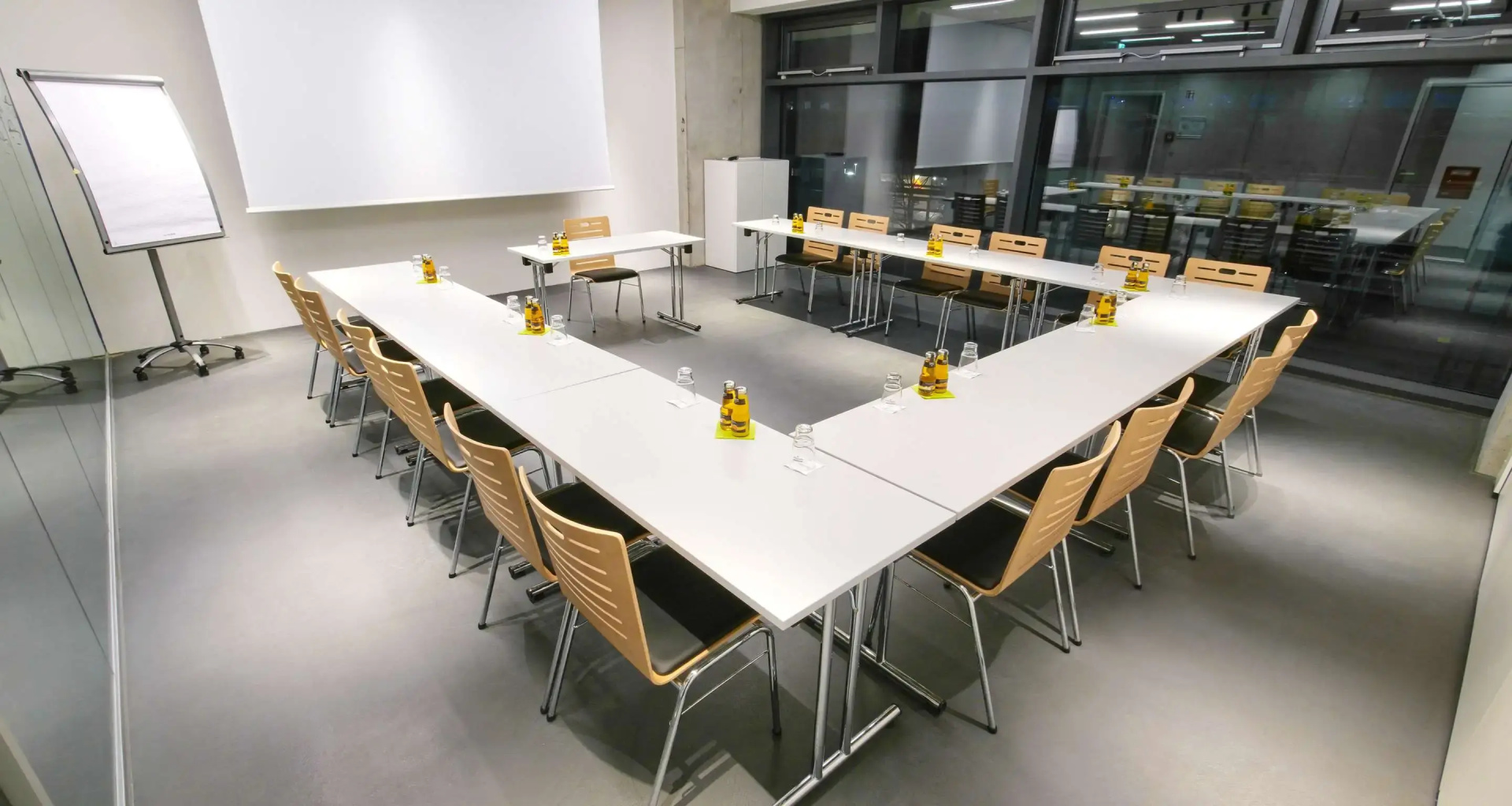 Foto - V8 HOTEL Motorworld Region Stuttgart