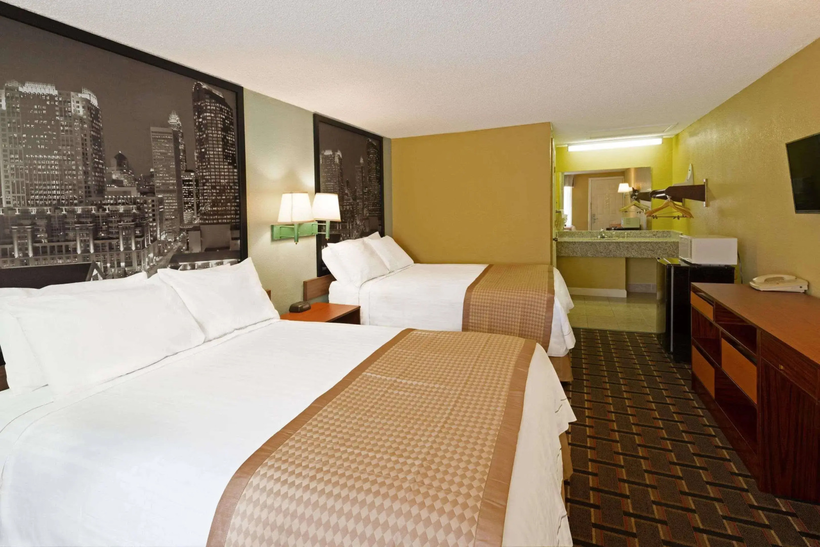 Photo - Rodeway Inn Charlotte Airport Area