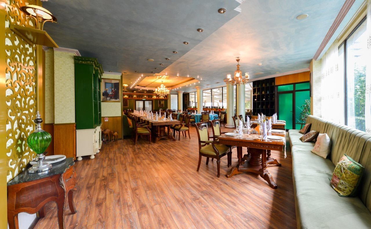 Photo - Phoenicia Grand Hotel