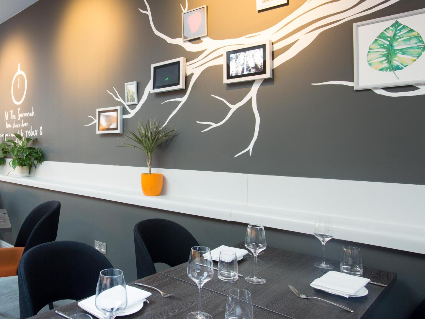 Foto - The Wesley Euston