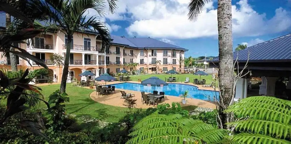 Tradewinds Hotel — фото 1