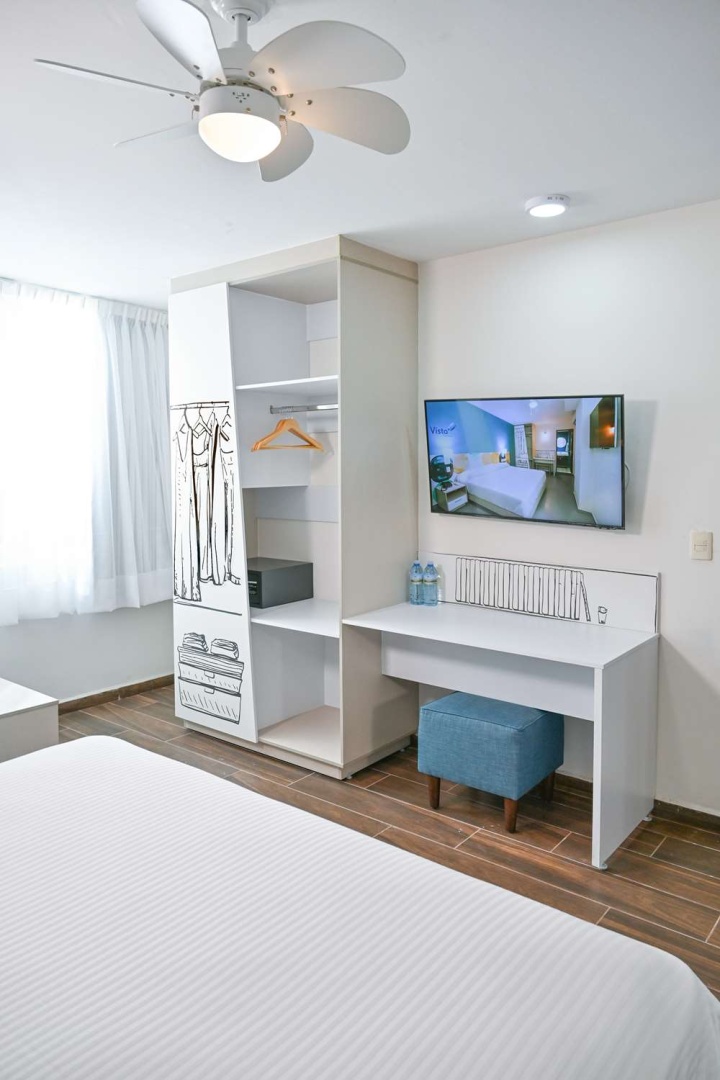 Photo - Vista Express Guadalajara Expo SureStay Collection by BW