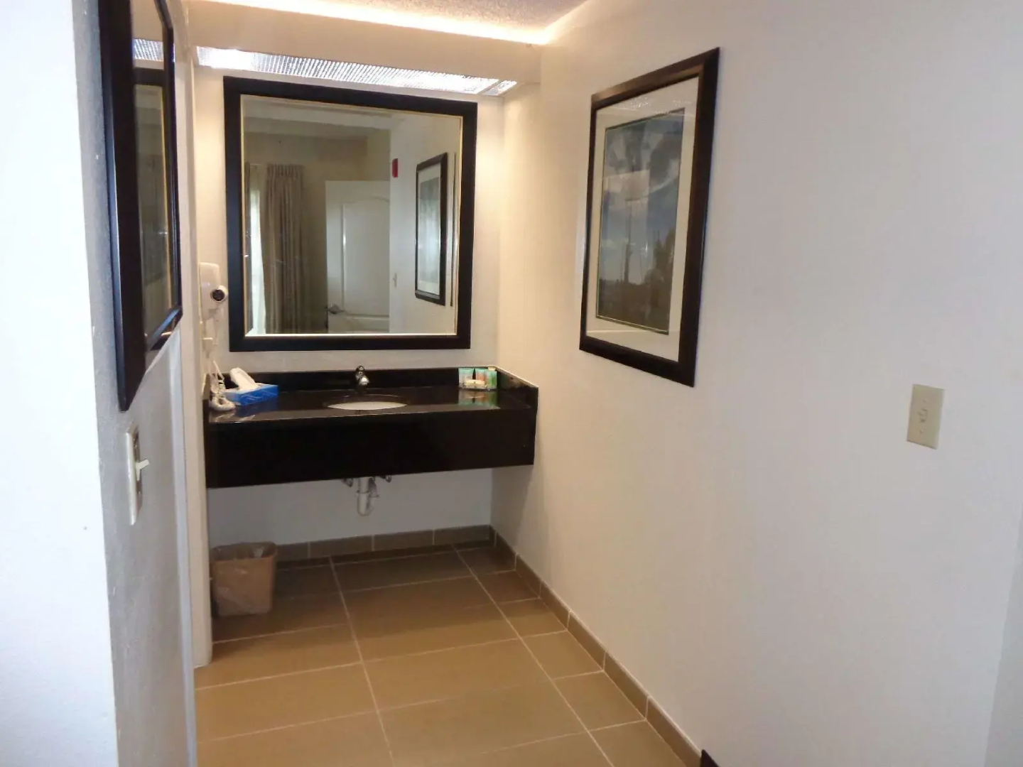 Foto - SureStay Plus by Best Western Orlando Lake Buena Vista