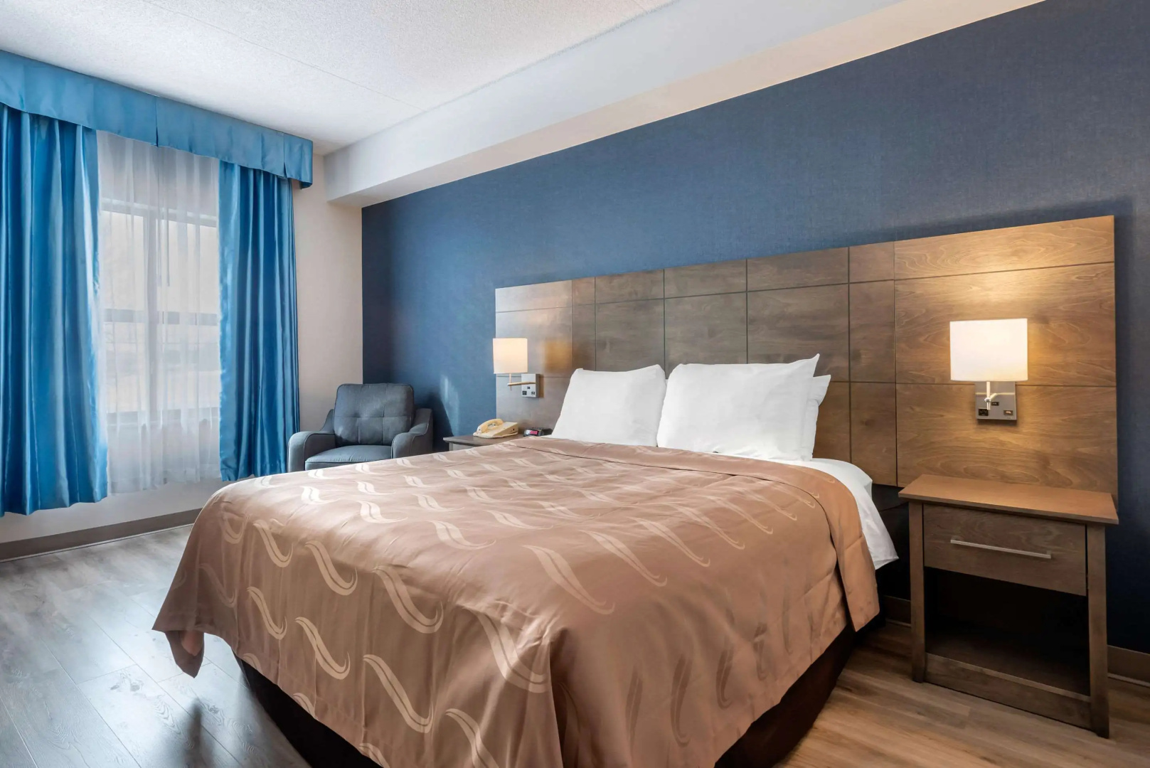 Foto - Quality Suites