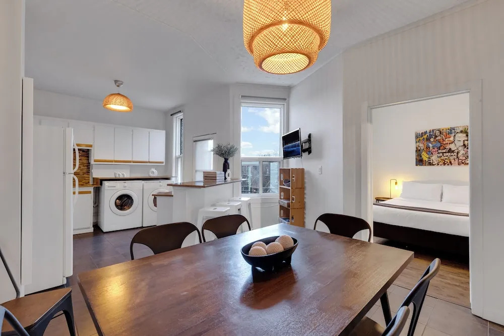 Photo - LiV MTL Avenue