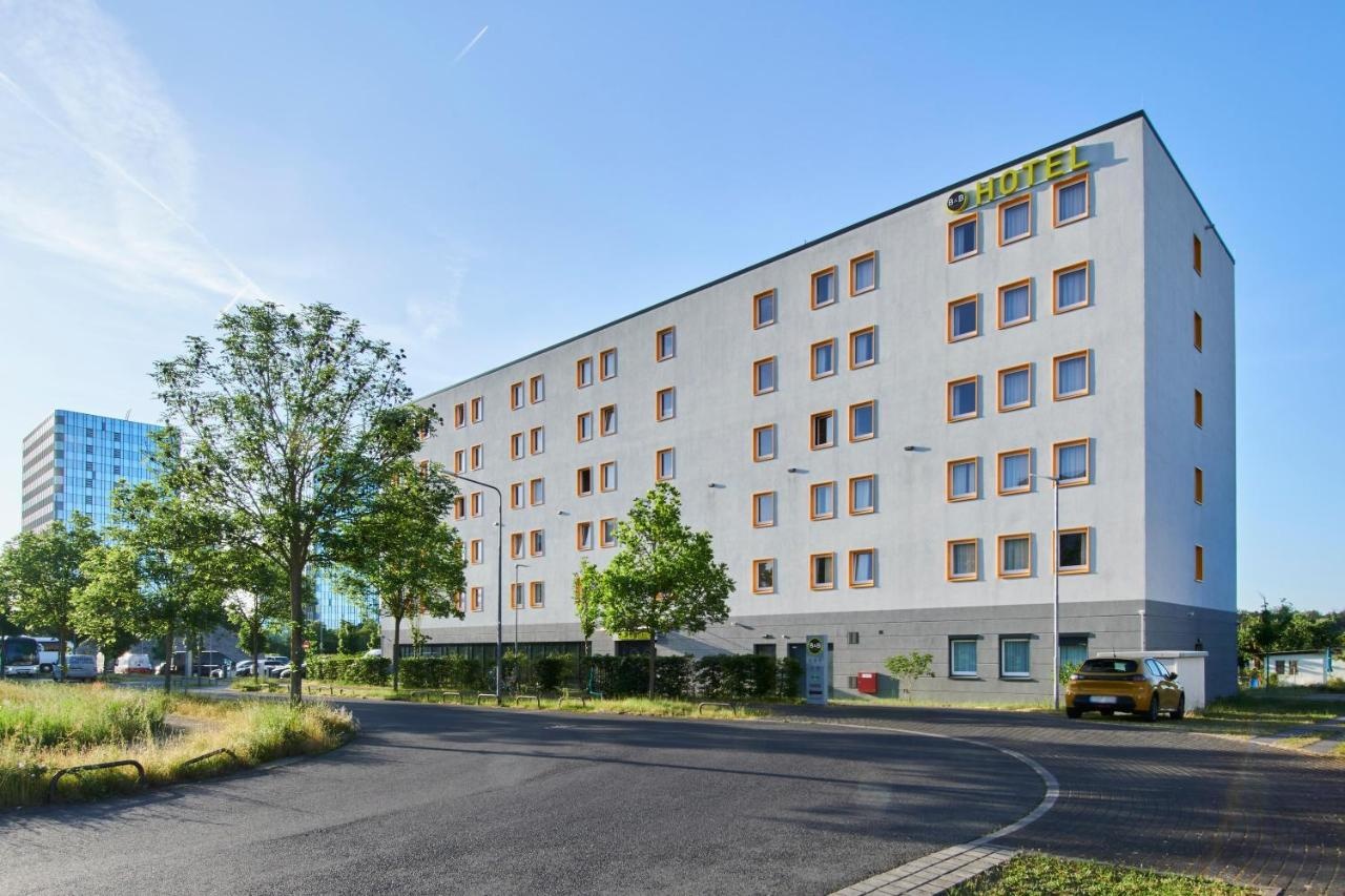 Photo - B&B Hotel Frankfurt-Airport