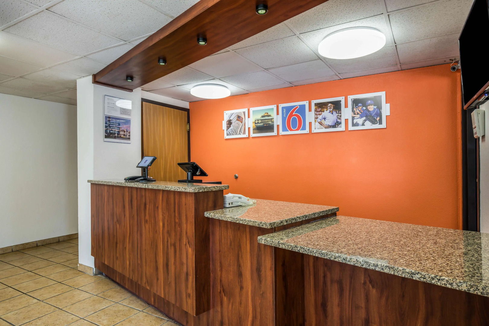 Photo - Motel 6-Madison, WI - East
