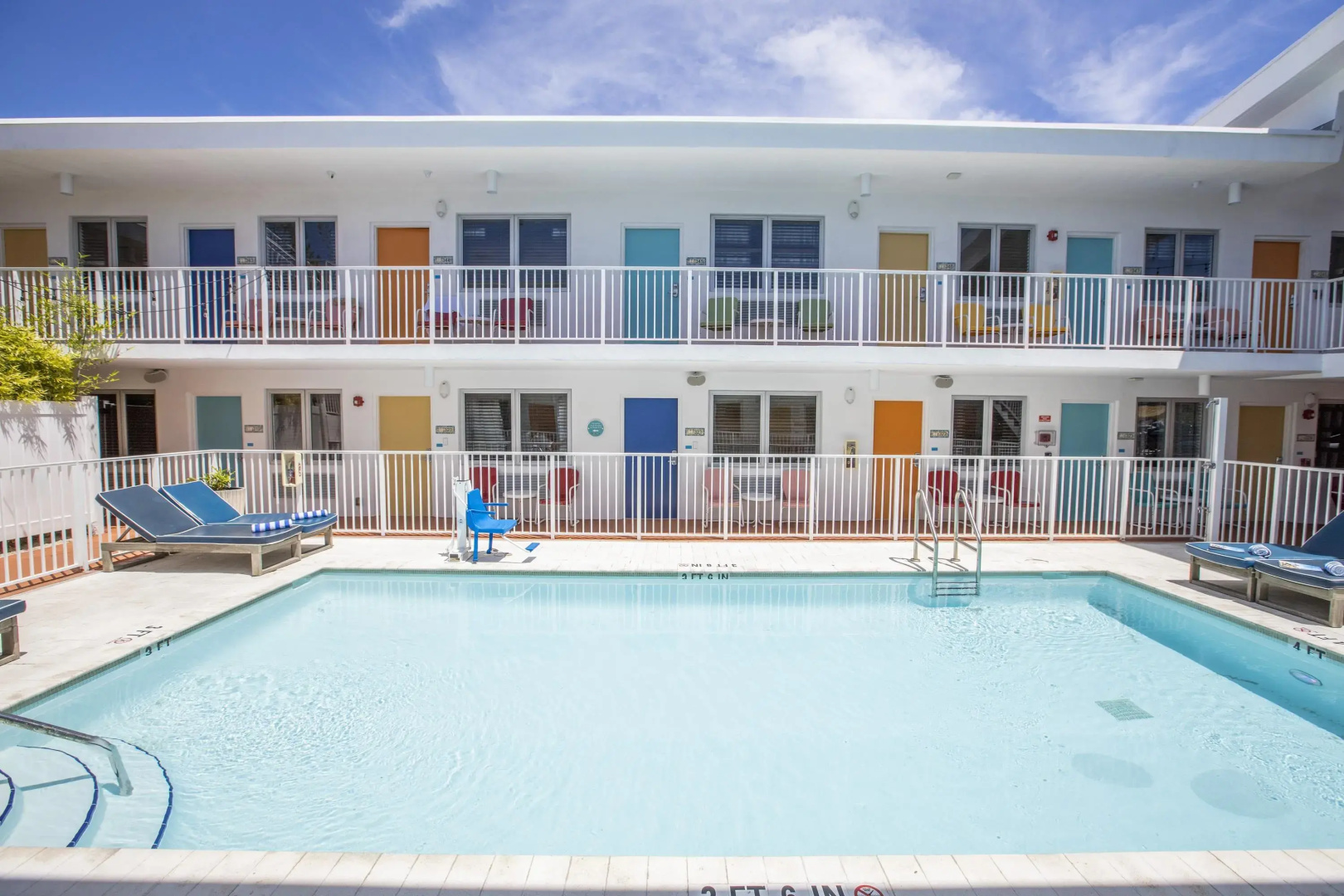 Foto - Waterside Hotel and Suites