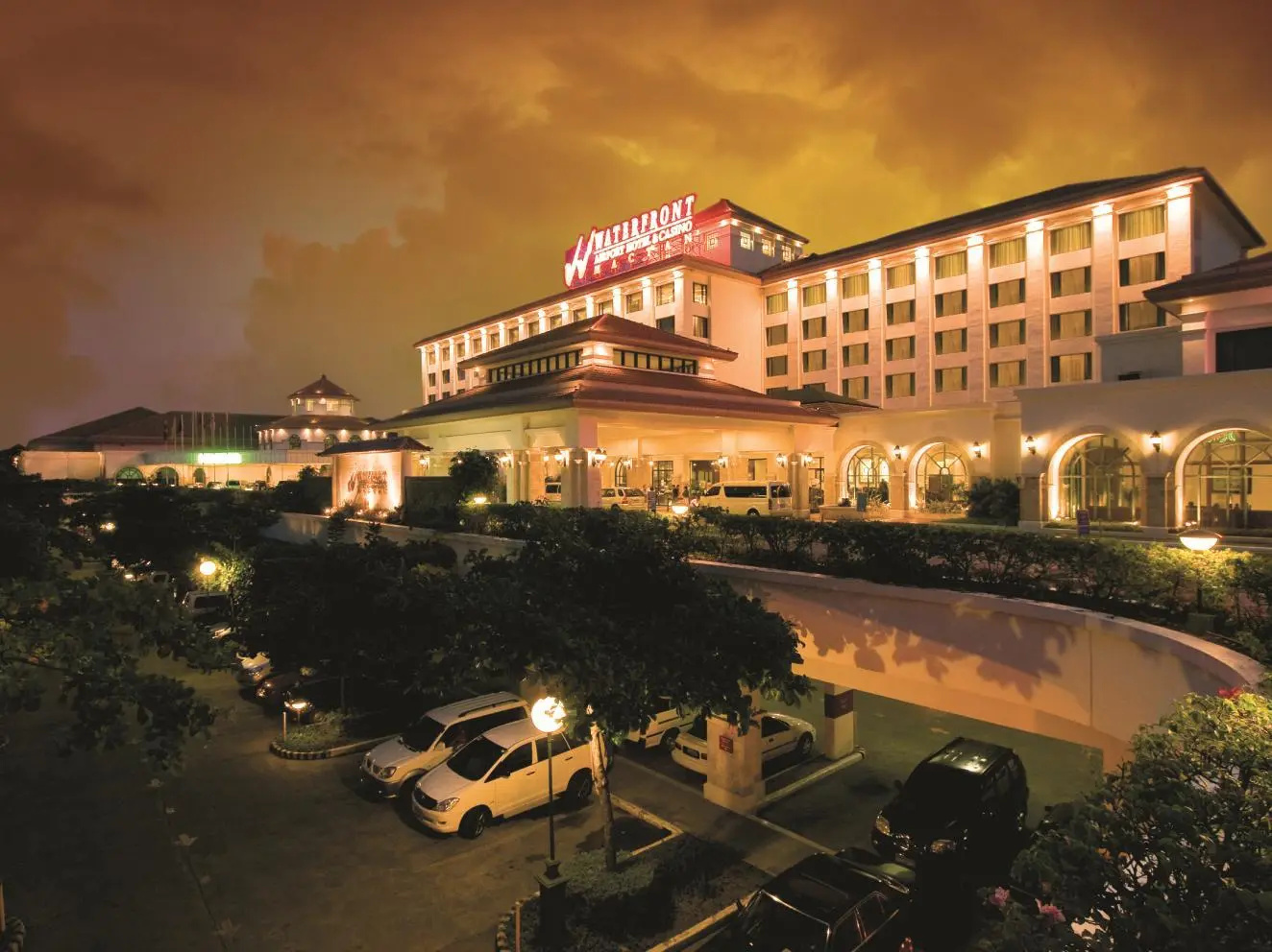 Foto - Waterfront Airport Hotel & Casino
