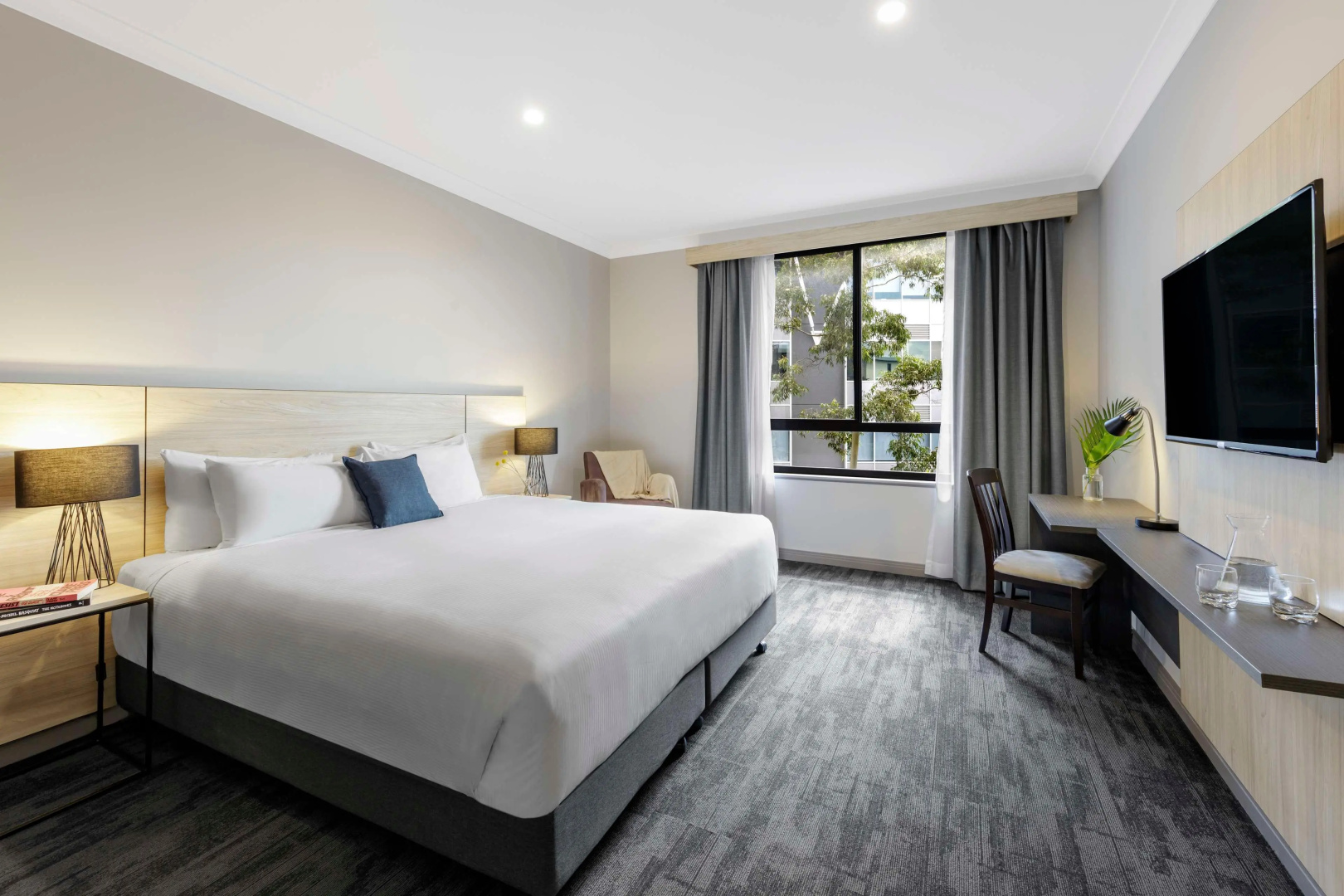 Photo - Oaks Sydney North Ryde Suites