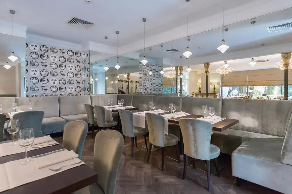 Photo - Capital Plaza Hotel