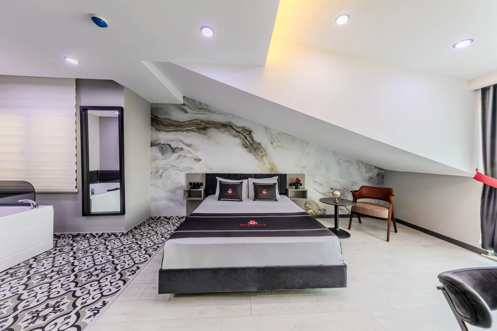 Photo - Intercity Airport Hotel