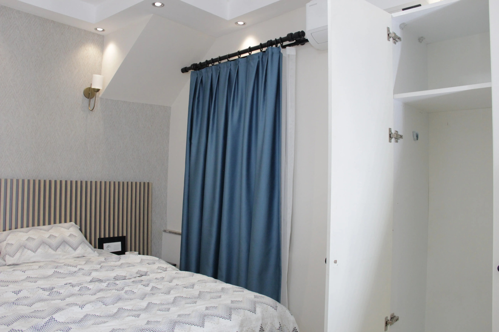 Photo - Solo Suites Hotel