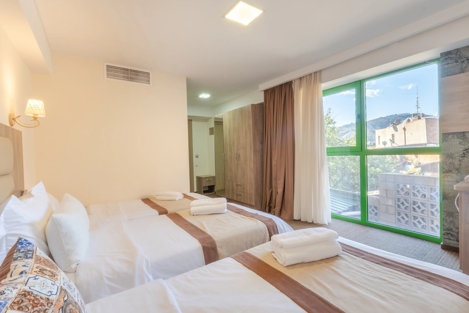 Foto - Hotel Somi Inn