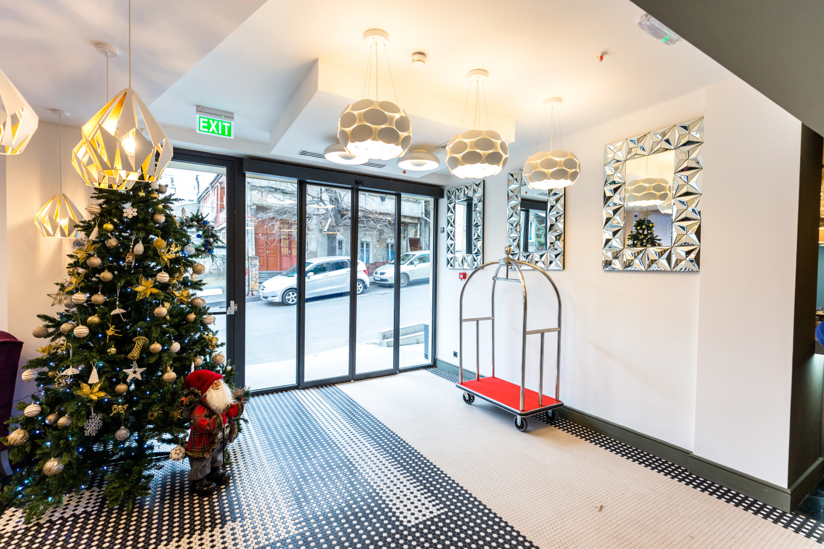 Photo - Brosse Garden Hotel