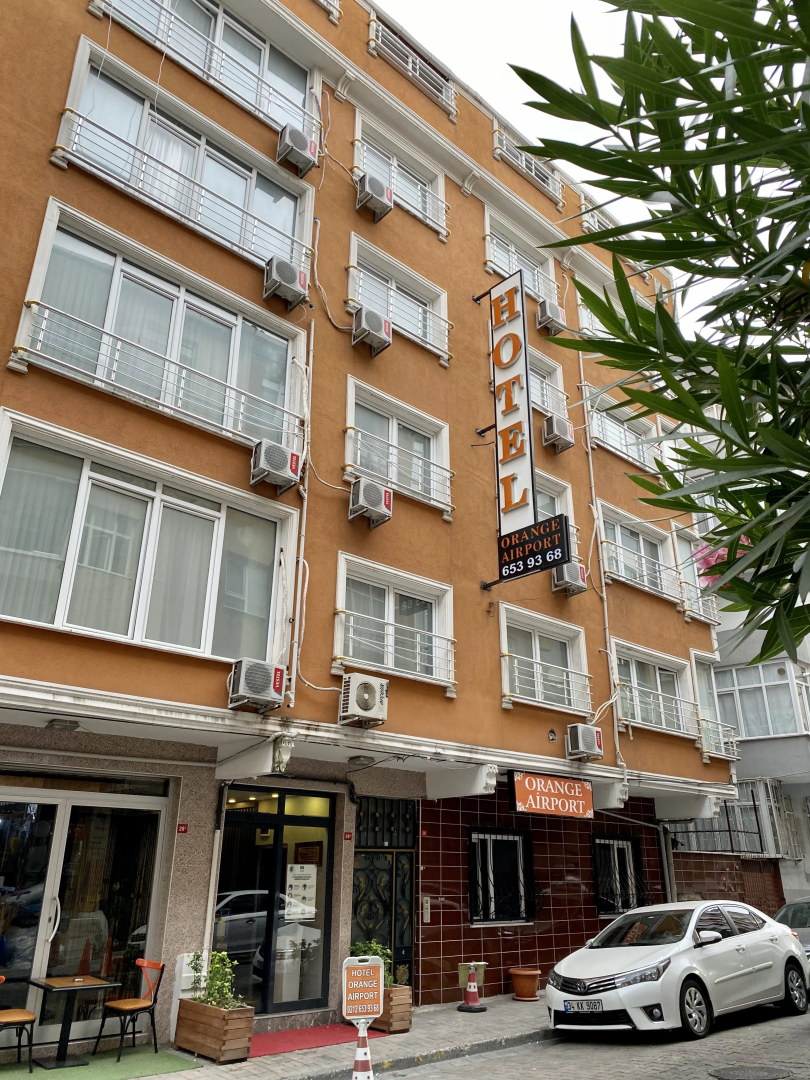 Photo - Orange Airport Hotel