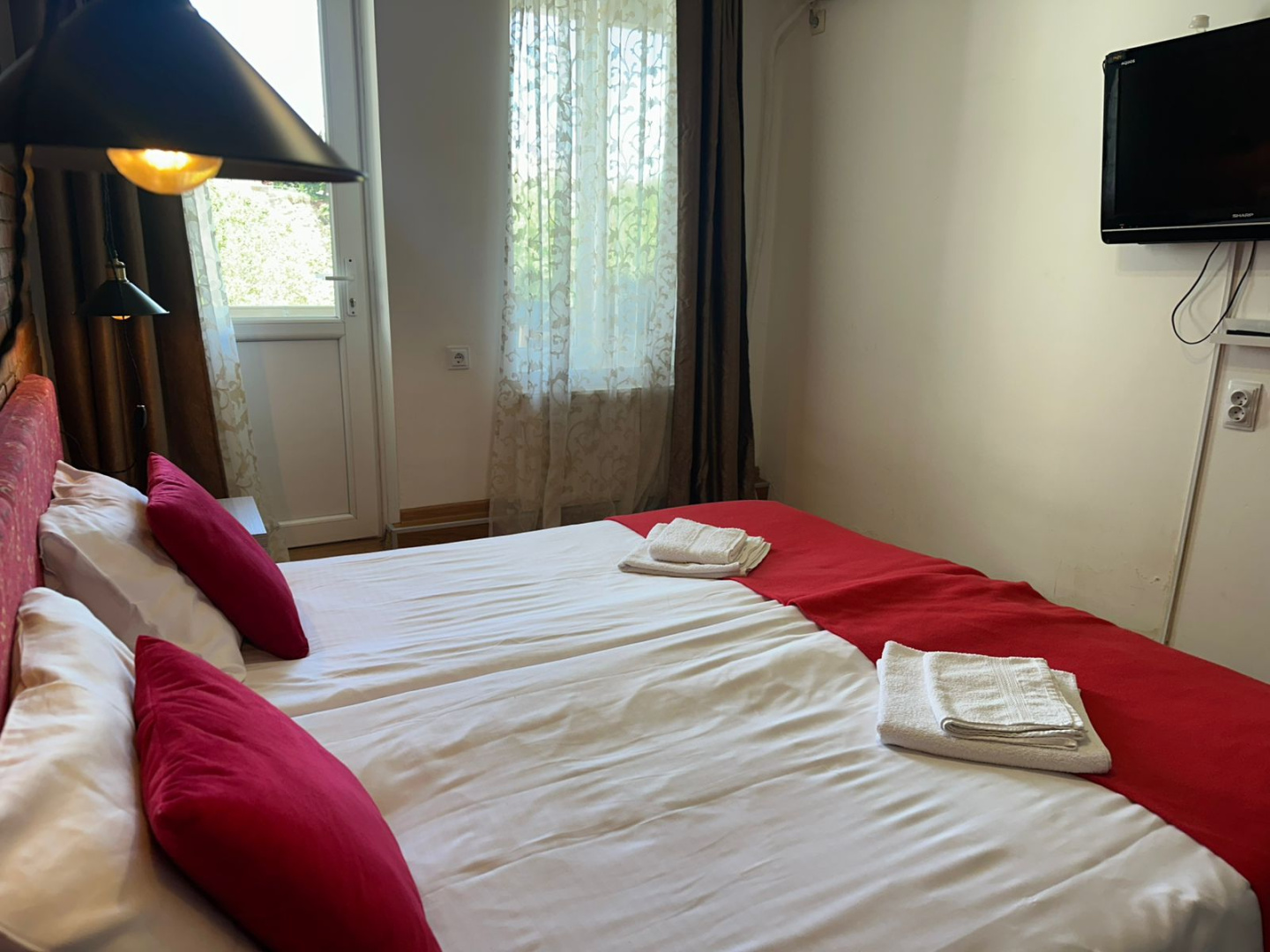 Foto - Tbil Inn Hotel