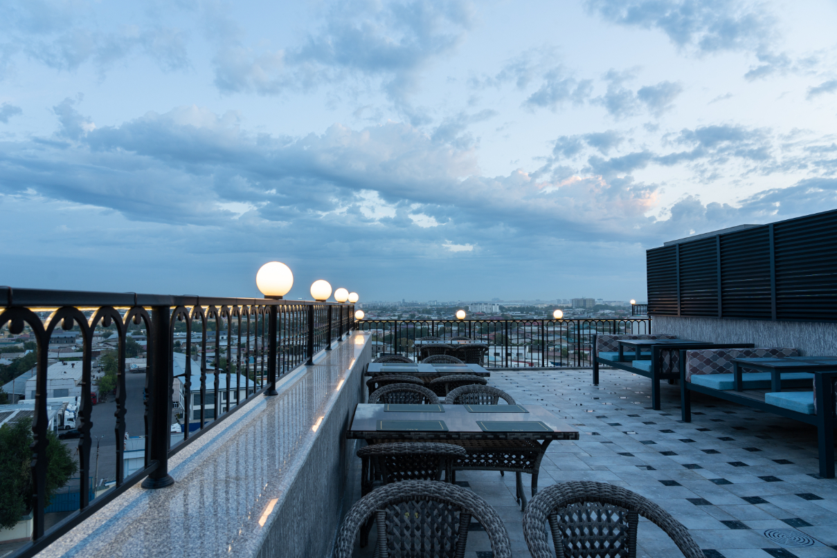 Photo - Shamsan Airport Hotel