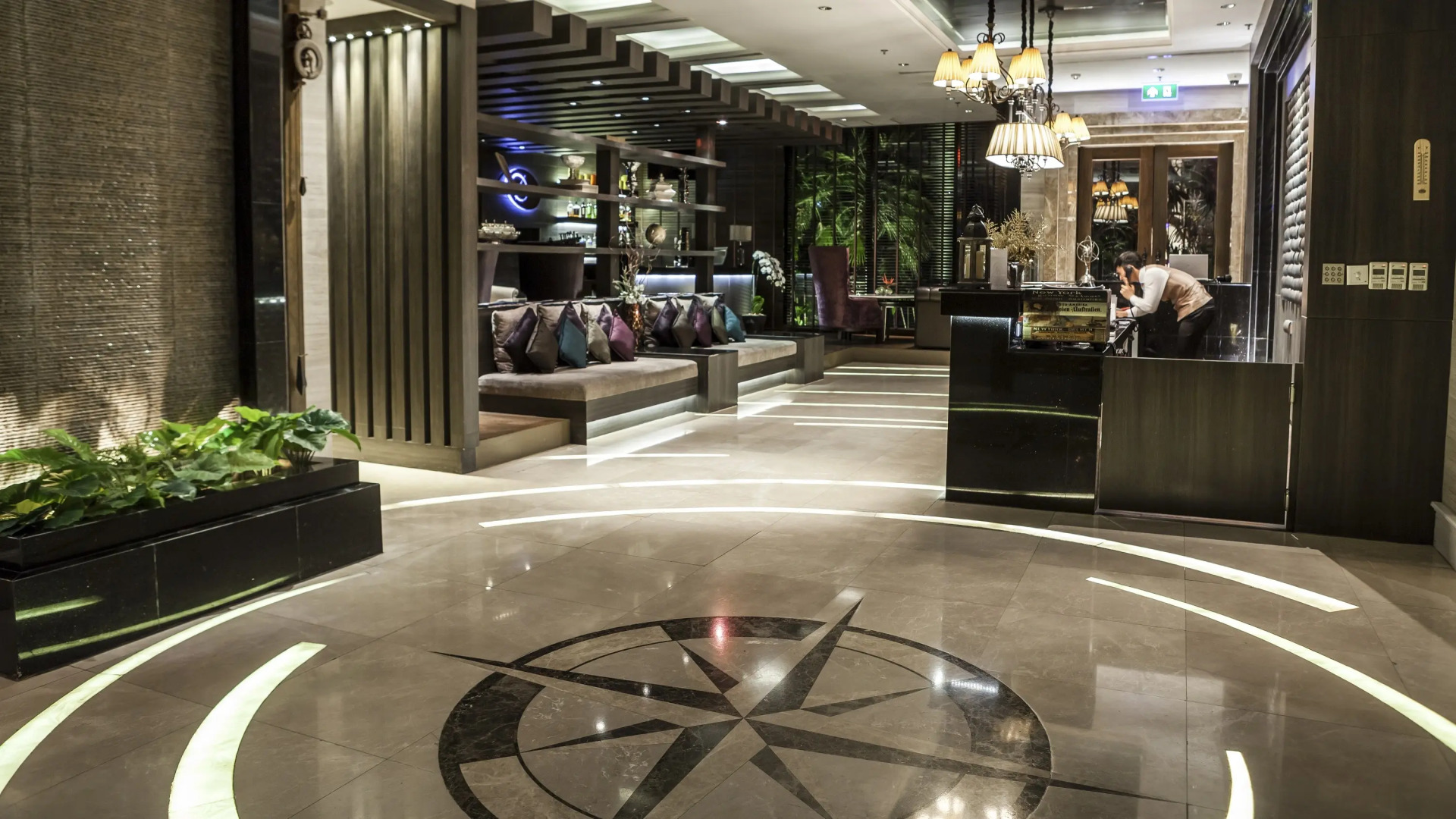 Photo - The Continent Hotel Sukhumvit - Asok BTS Bangkok