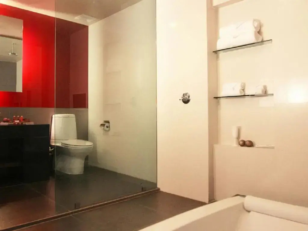 Foto - Z Through By The Zign