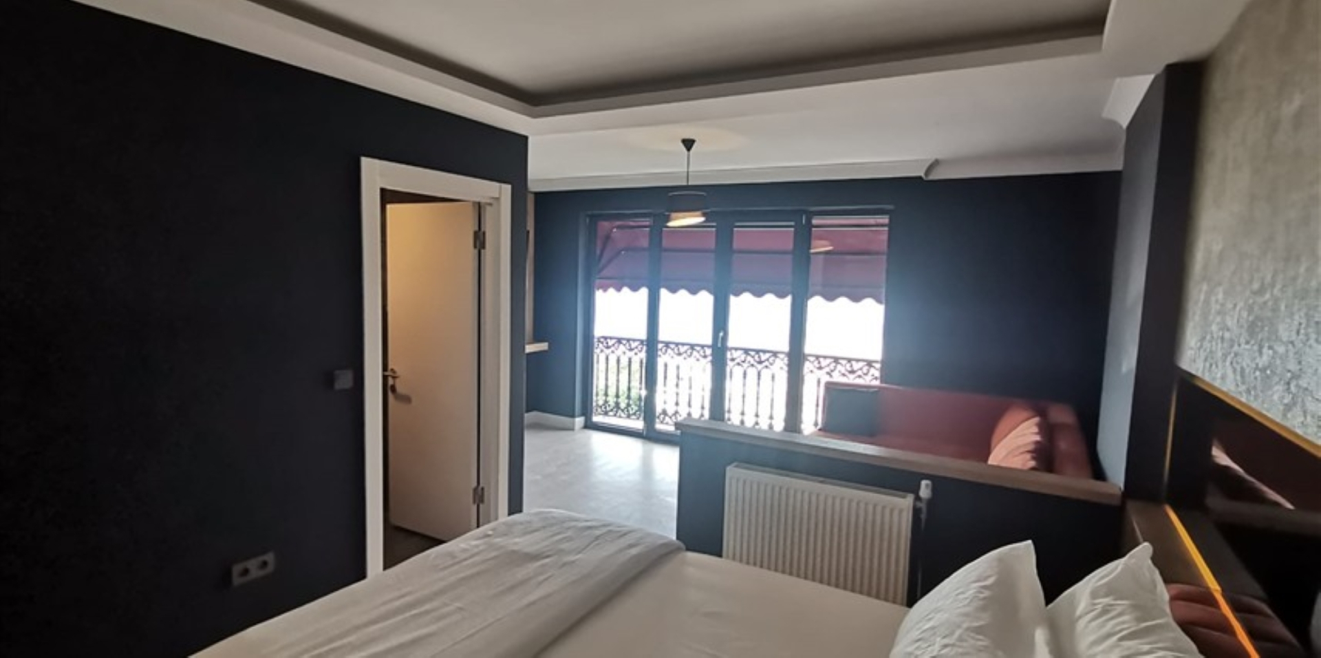 Photo - 216 Bosphorus