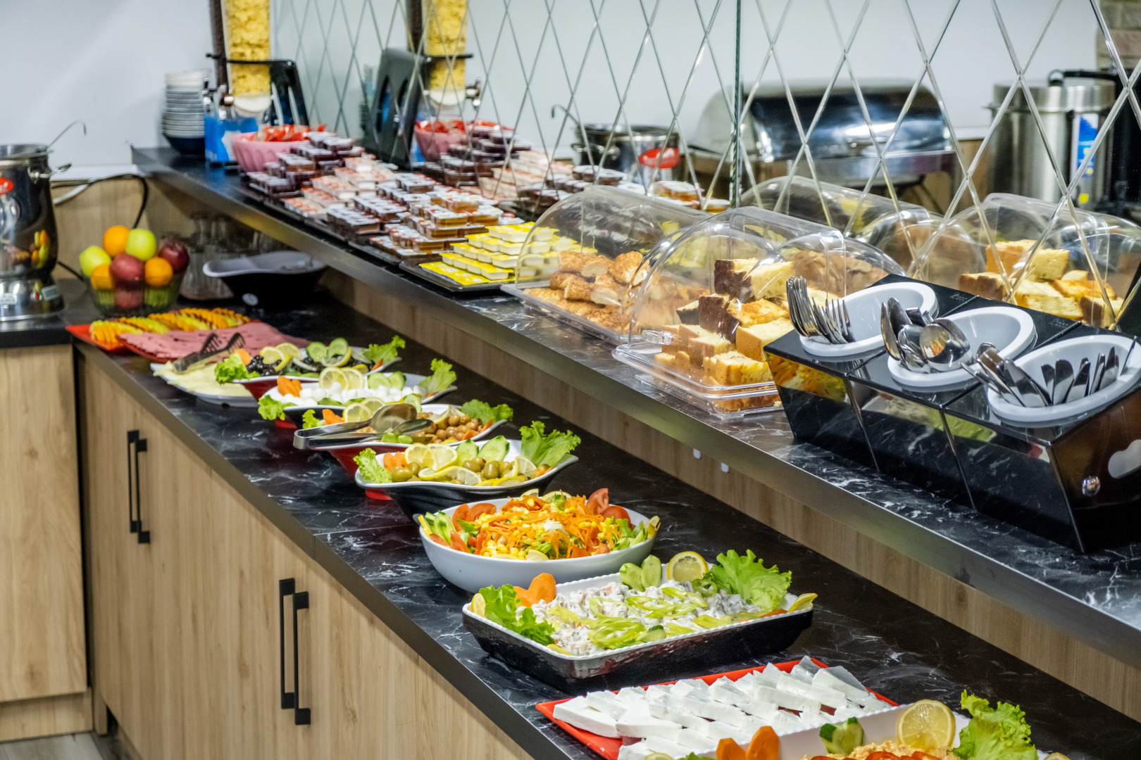 Photo - The Queen Hotel