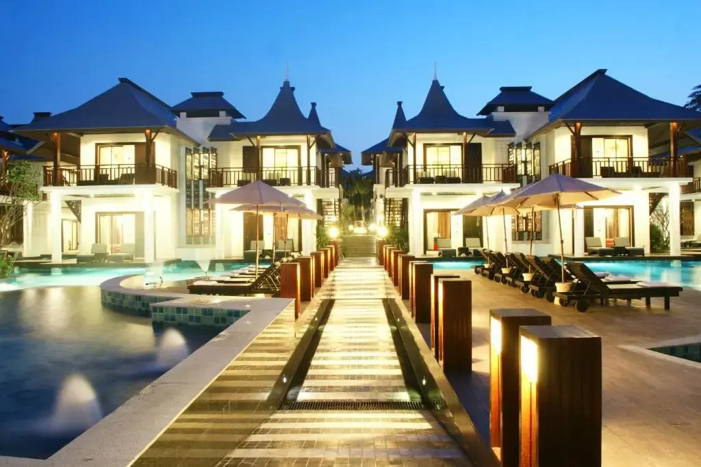 Foto - Z Through By The Zign