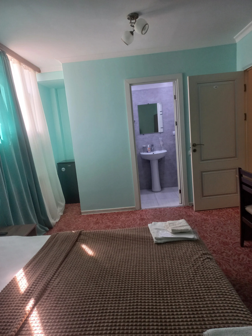 Photo - Hotel International