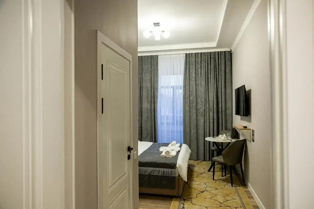 Photo - AVANT Hotel