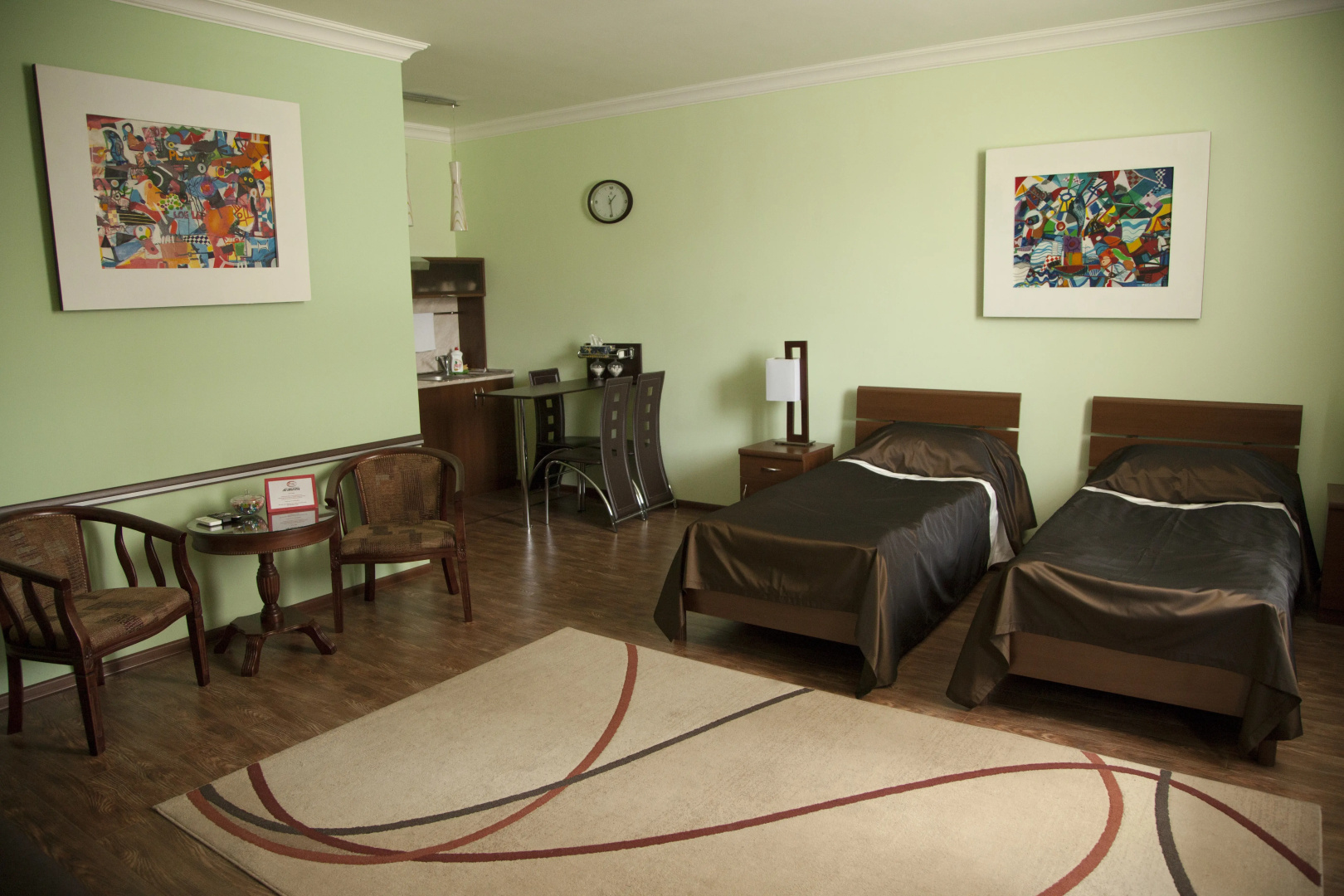 Photo - Hin Yerevantsi Hotel