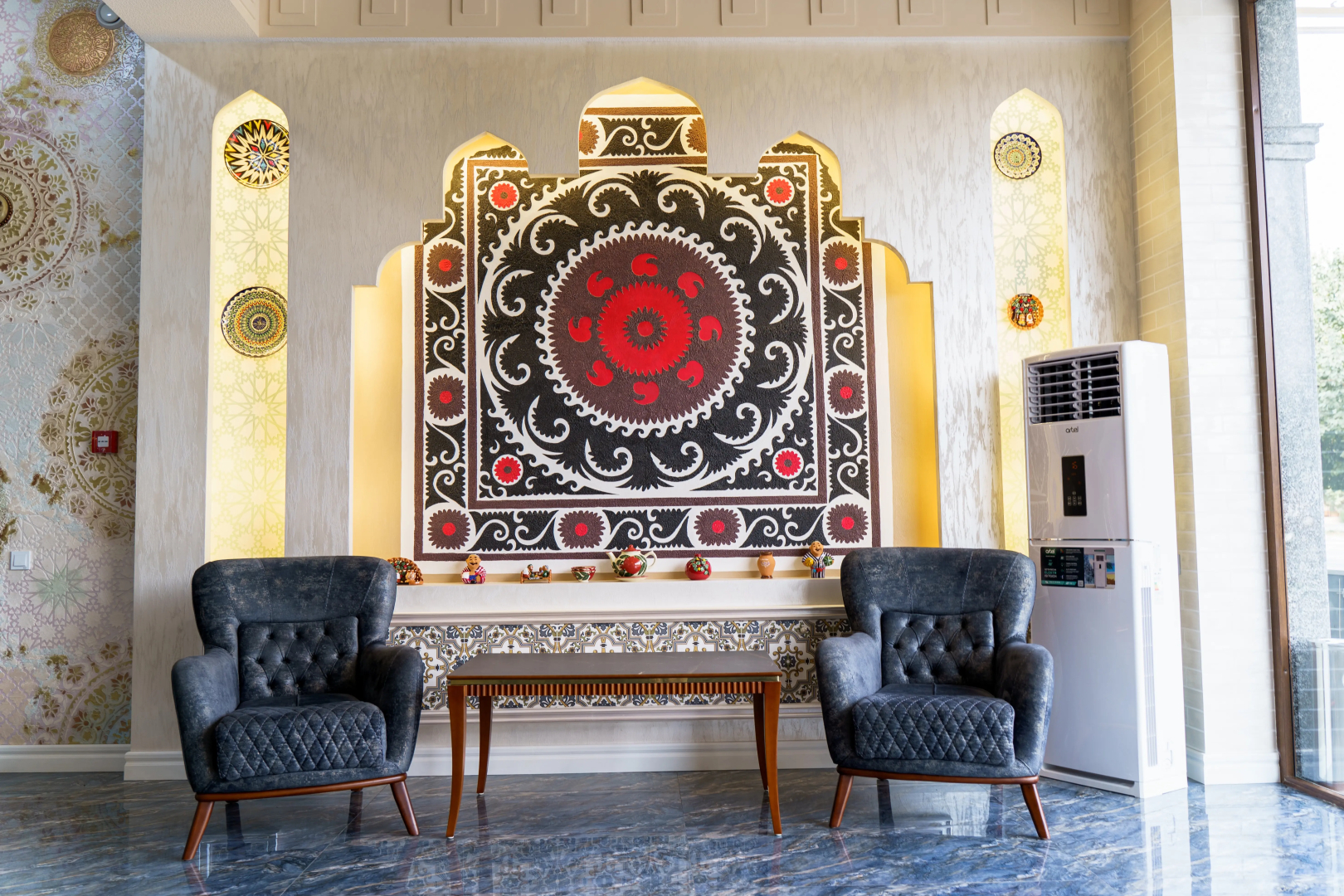 Foto - AYNIY Hotel