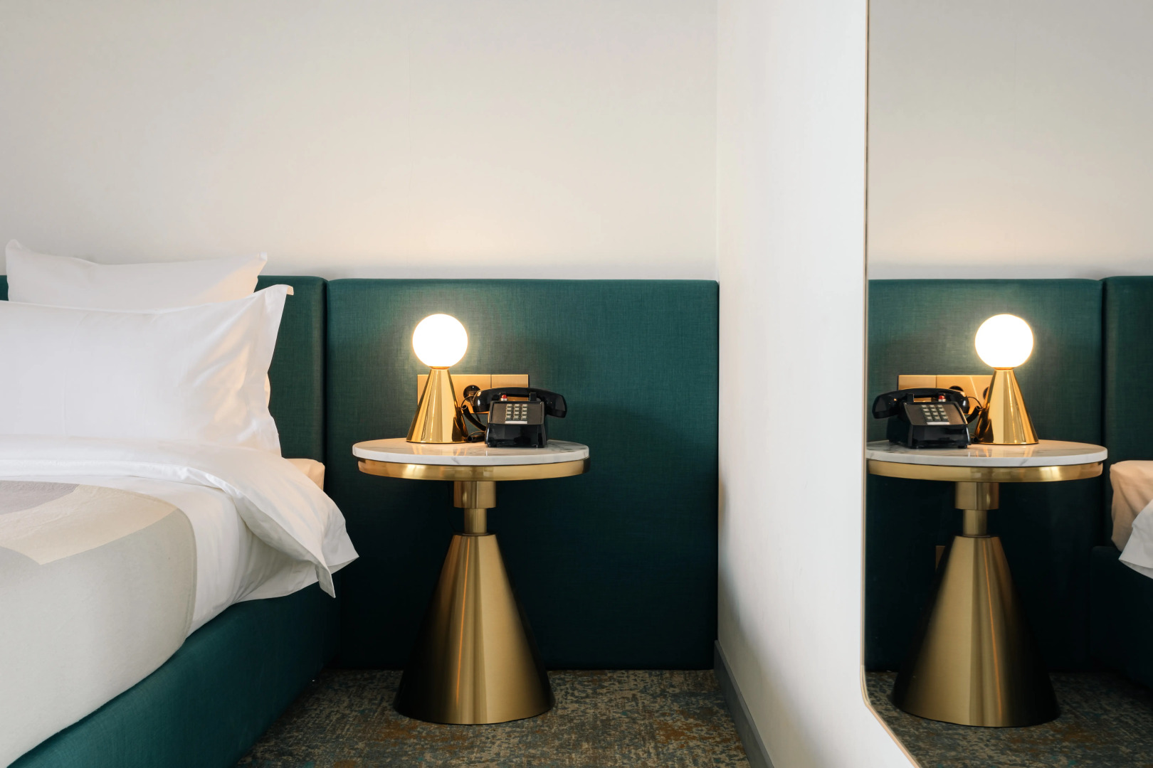 Photo - Castor & Pollux Hotel