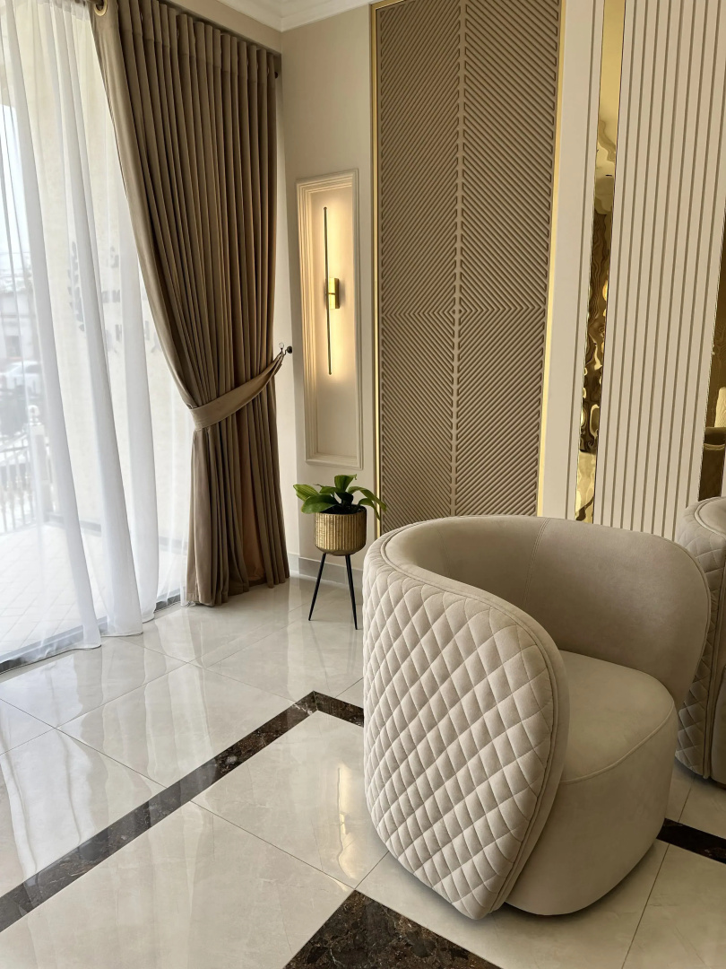 Photo - Emily Grand Palace