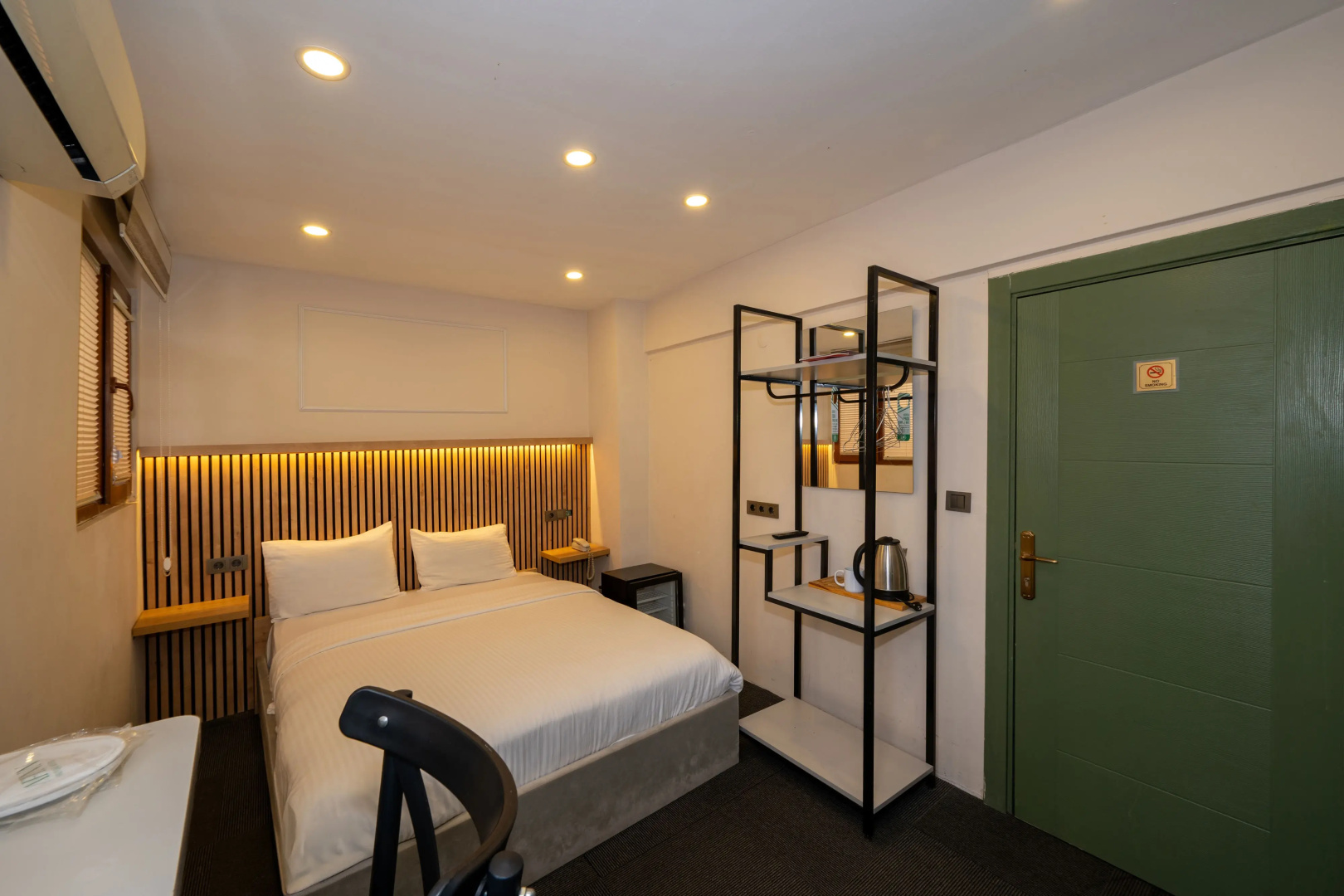Photo - Rafinn Hotel