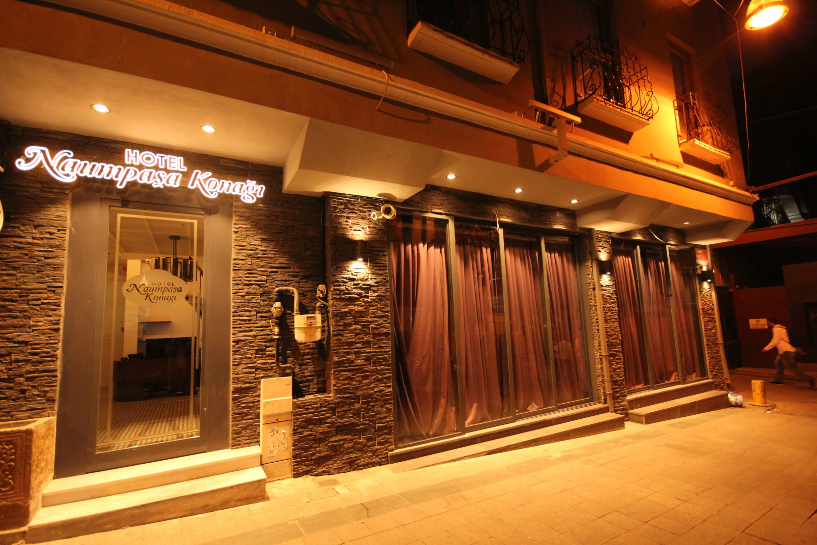 Foto - Hotel Naumpasa Konagi