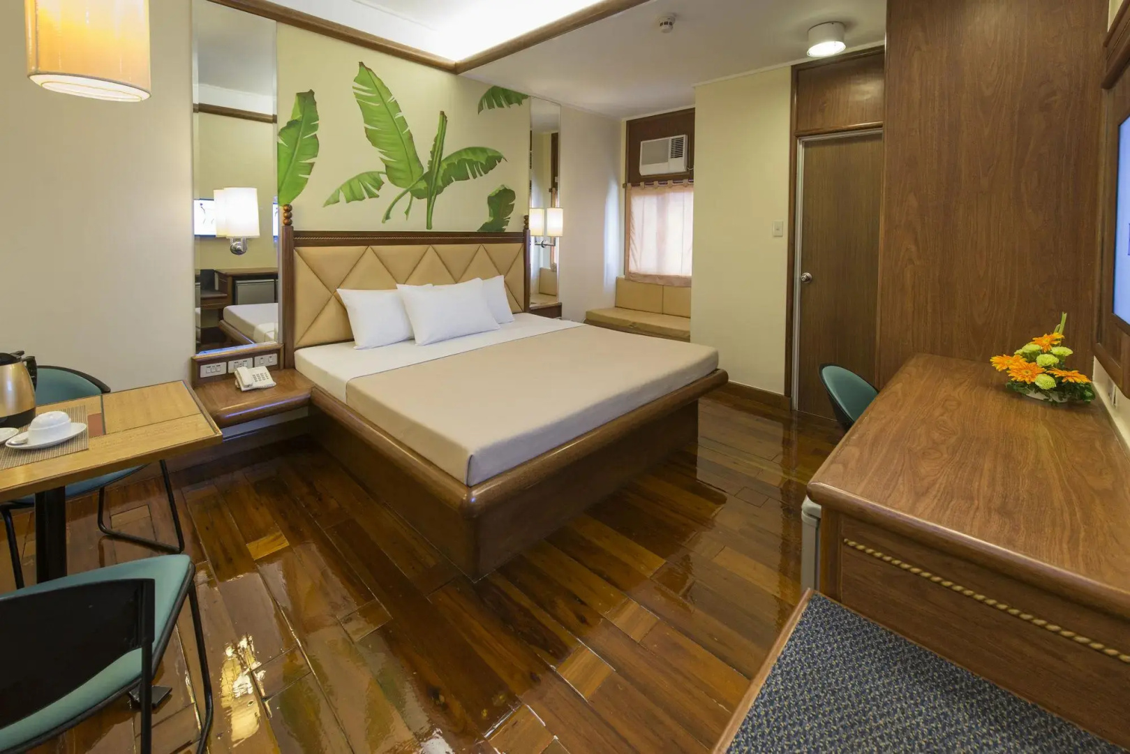 Foto - Kabayan Hotel Pasay