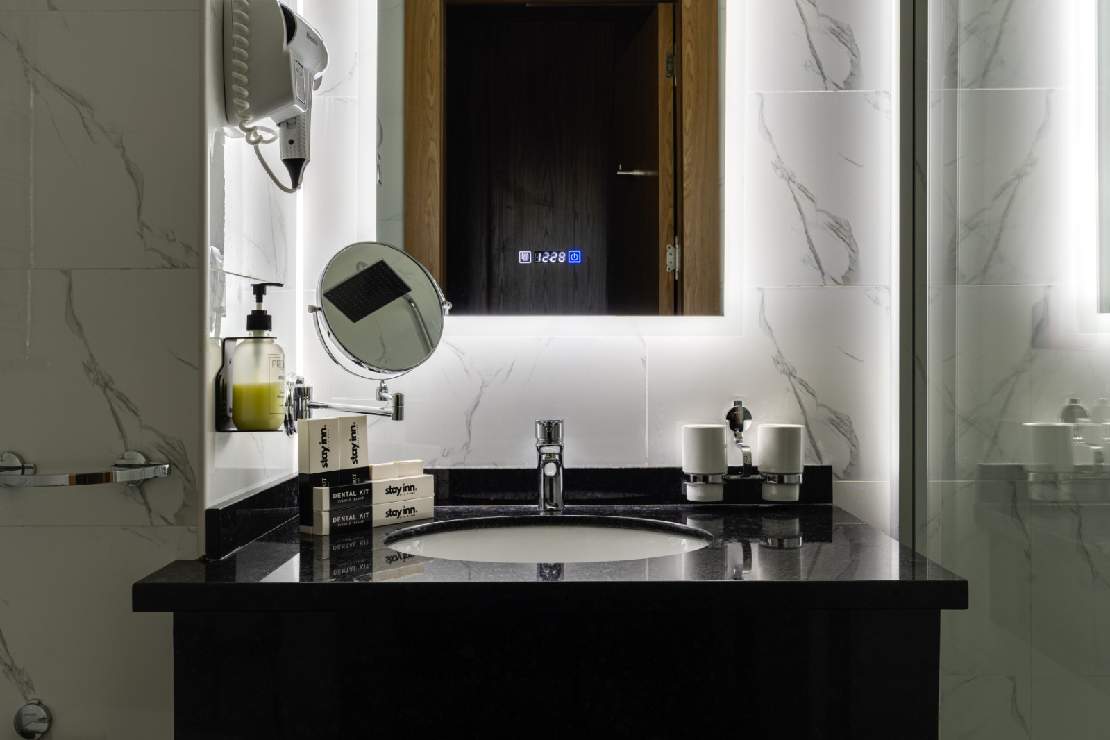 Photo - StayInn City Center