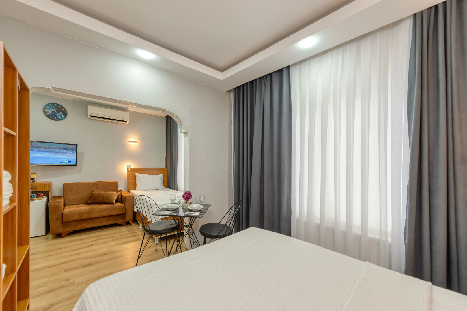 Photo - Pio Apart Hotel