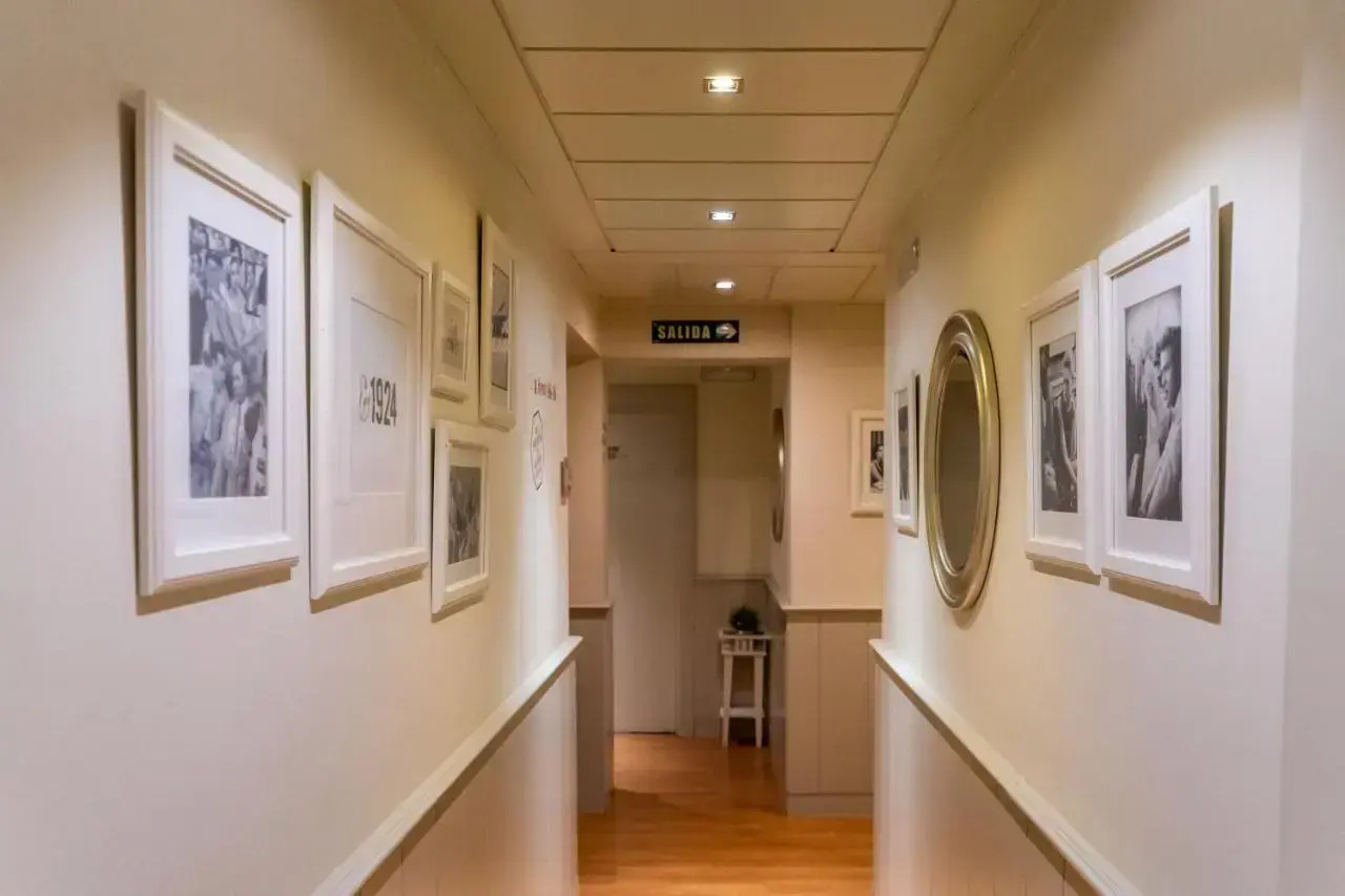 Photo - Hostal Matheu