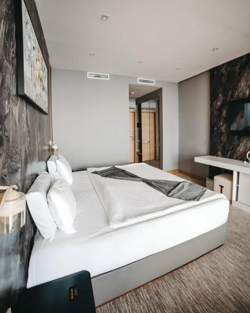 Photo - Port Marine Hotel By HOLLYWOOD